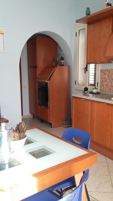 Casa Eleonora Apartment กัมโปเฟลิเช ดิ โรชเชลลา ภายนอก รูปภาพ