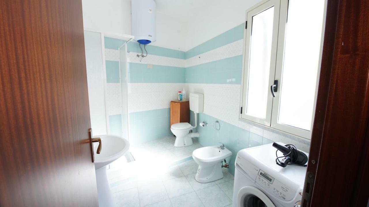 Casa Eleonora Apartment กัมโปเฟลิเช ดิ โรชเชลลา ภายนอก รูปภาพ