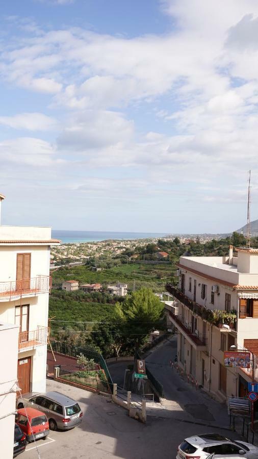 Casa Eleonora Apartment กัมโปเฟลิเช ดิ โรชเชลลา ภายนอก รูปภาพ